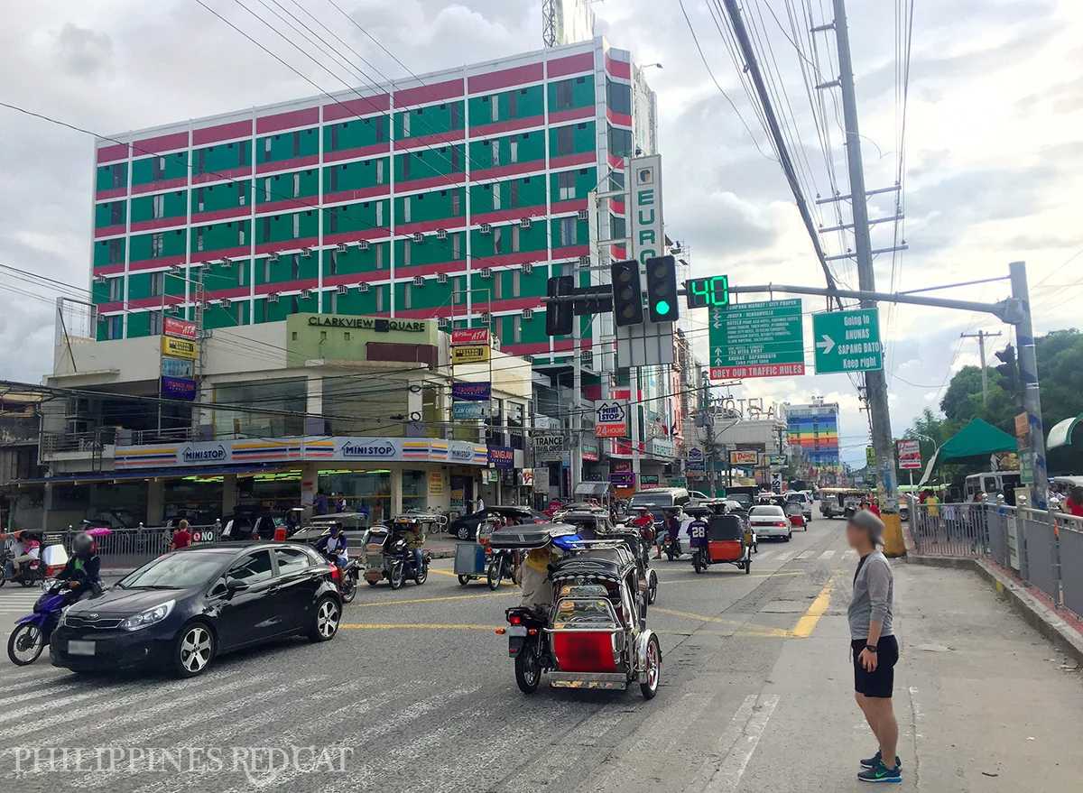 Clark/Angel City-Besides girls and sex, ?what else can you do when traveling to Angeles City?