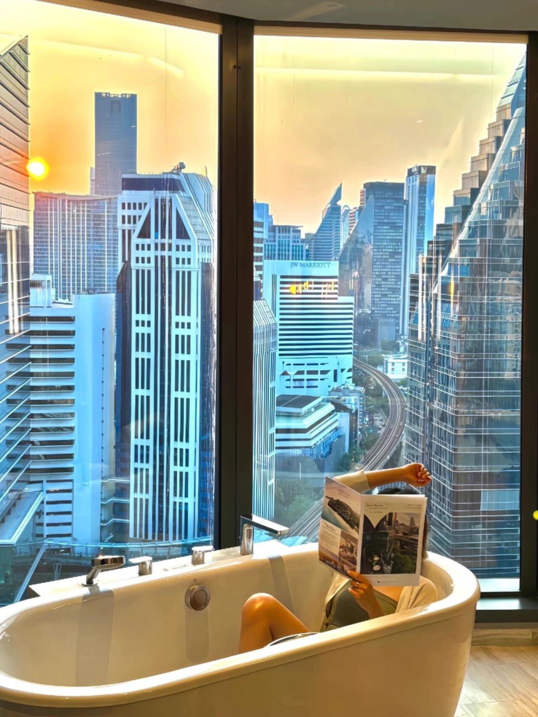 Bangkok-InterContinental Bangkok Sukhumvit Hotel, ?every room is like a small observation deck