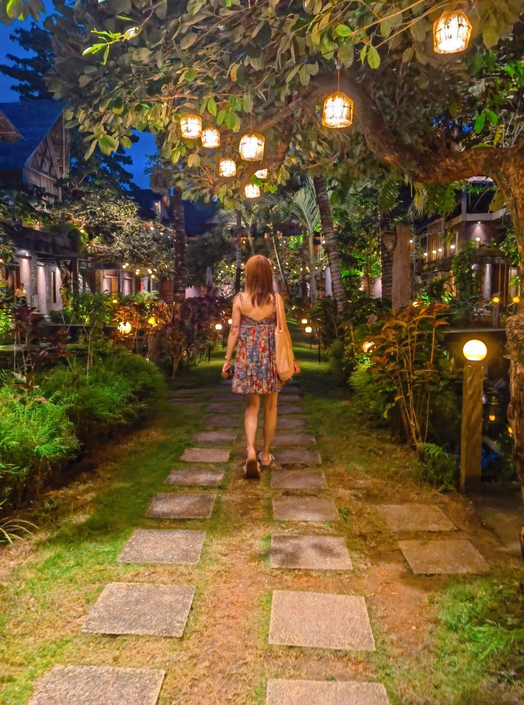 Boracay-Danaru SPA, ? Boracay's most beautiful night view hot stone SPA essential oil massage