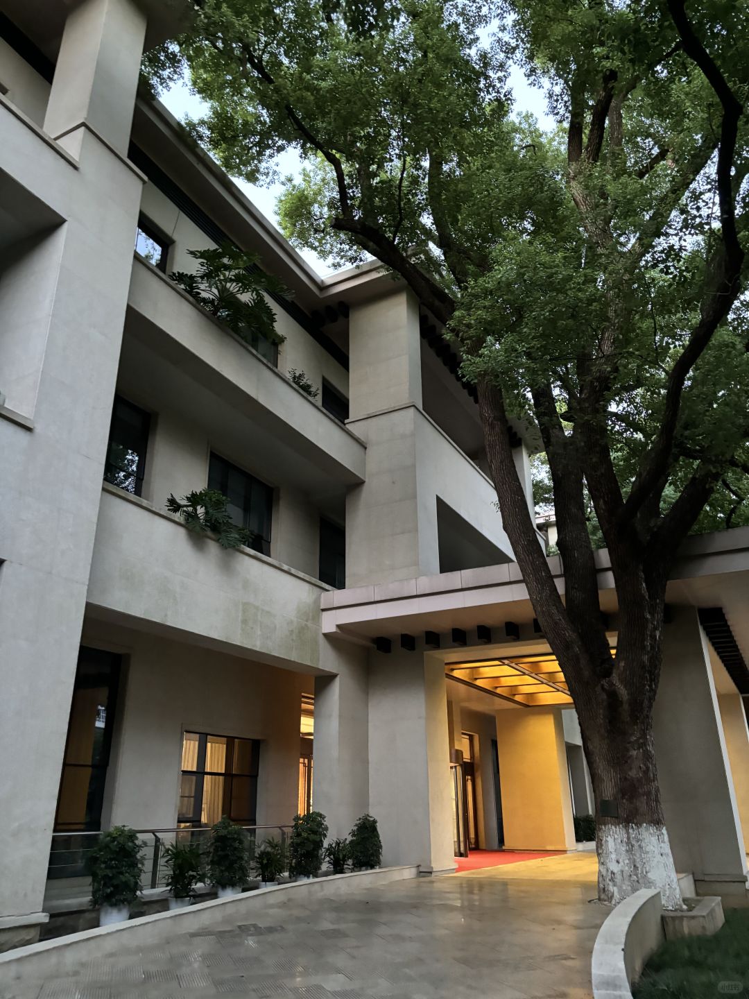 Changsha-Changsha Rongyuan Hotel, away from the hustle and bustle of the city, enjoy the cool lake breeze