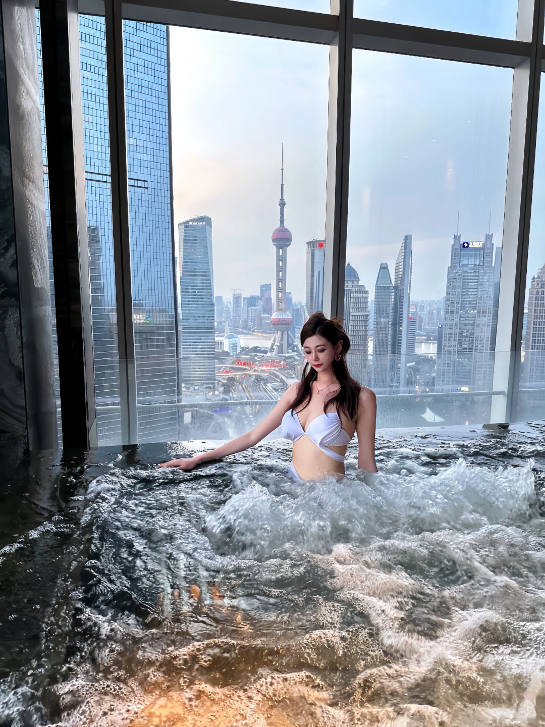 Shanghai/Hangzhou-The Regent Shanghai Pudong Hotel boasts one of the most beautiful swimming pools in Shanghai