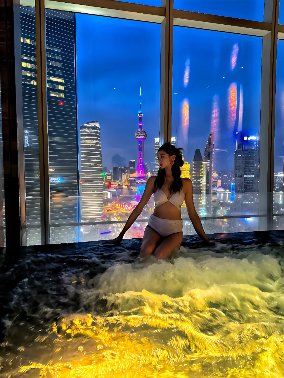 Shanghai/Hangzhou-The Regent Shanghai Pudong Hotel boasts one of the most beautiful swimming pools in Shanghai