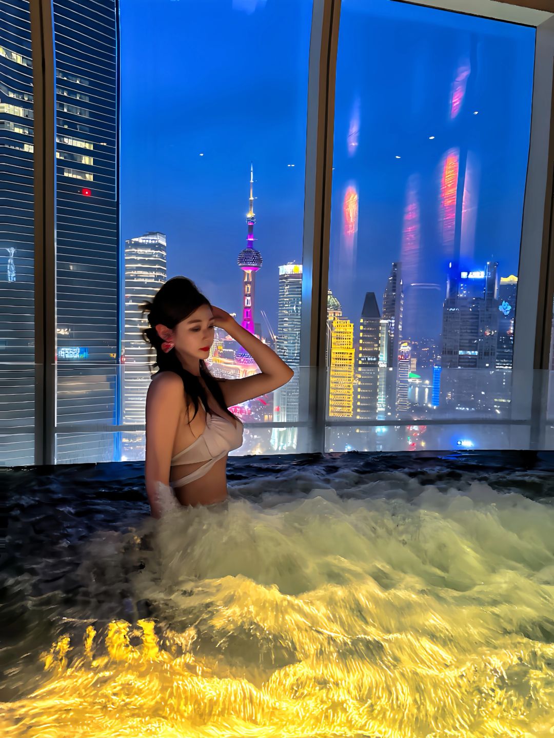 Shanghai/Hangzhou-The Regent Shanghai Pudong Hotel boasts one of the most beautiful swimming pools in Shanghai