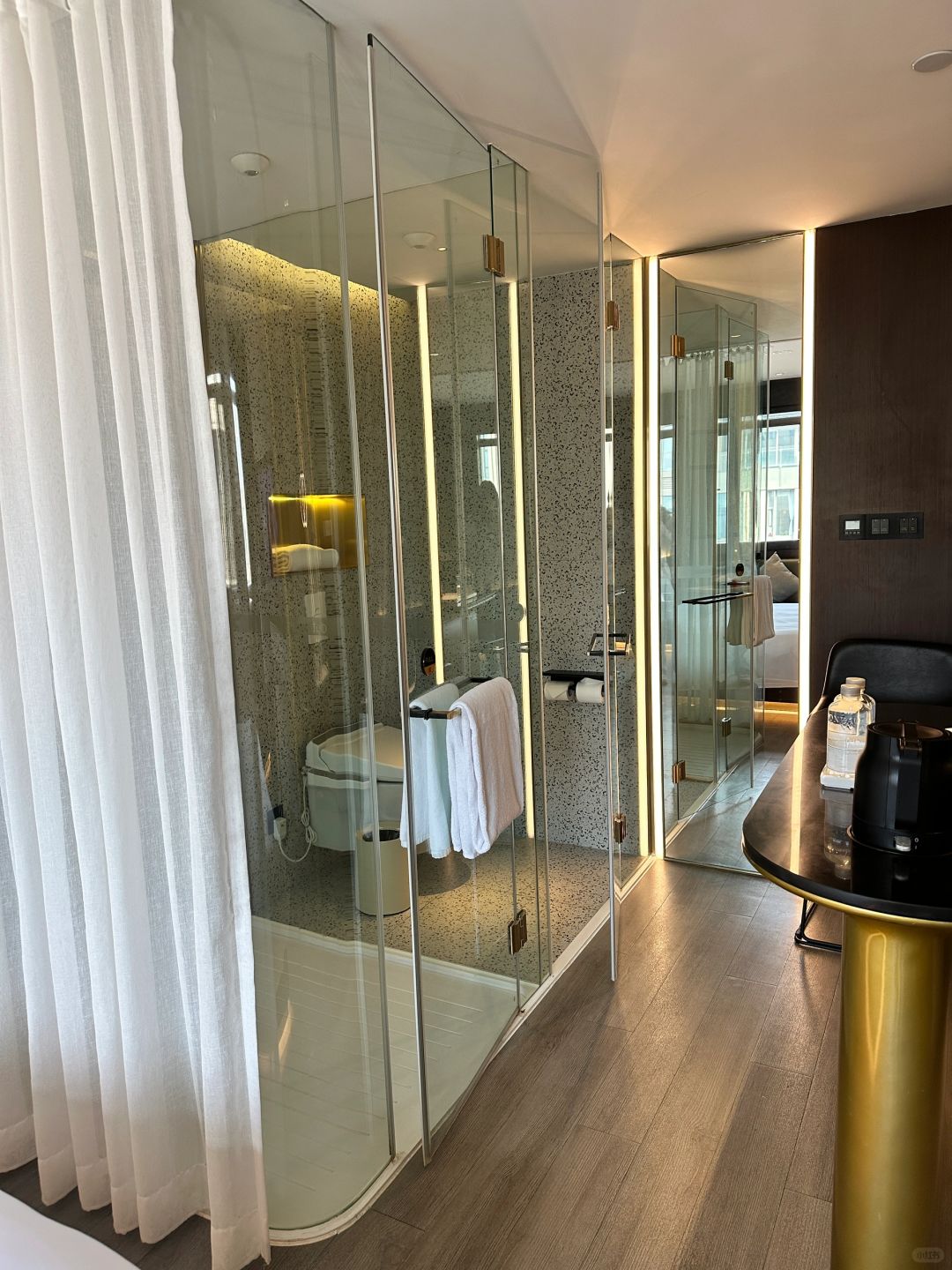 Shanghai/Hangzhou-Shanghai Wujiaochang Citizen Huang E Couple Hotel, very thoughtful service and facilities