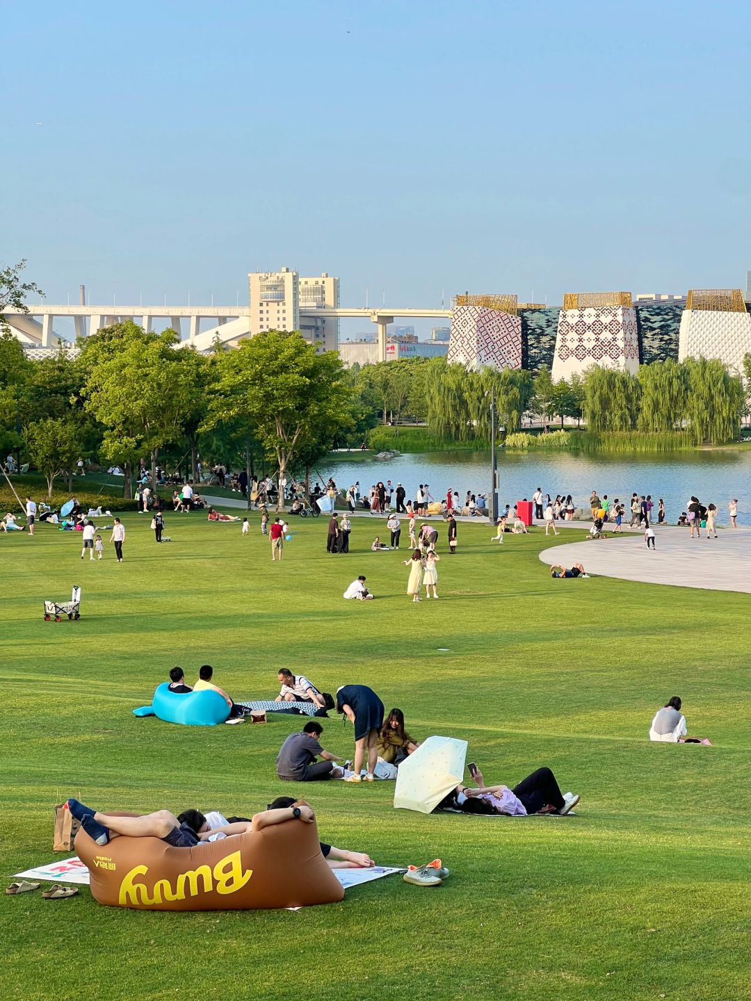 Shanghai/Hangzhou-Shanghai World Expo Cultural Park: The Perfect Integration of Urban Oasis and Modern Miracle
