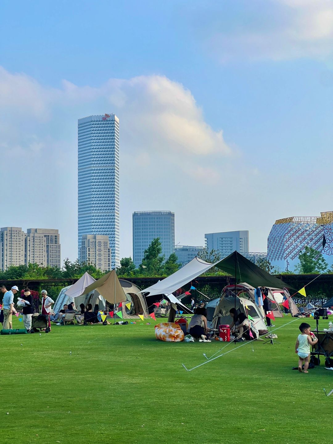 Shanghai/Hangzhou-Shanghai World Expo Cultural Park: The Perfect Integration of Urban Oasis and Modern Miracle