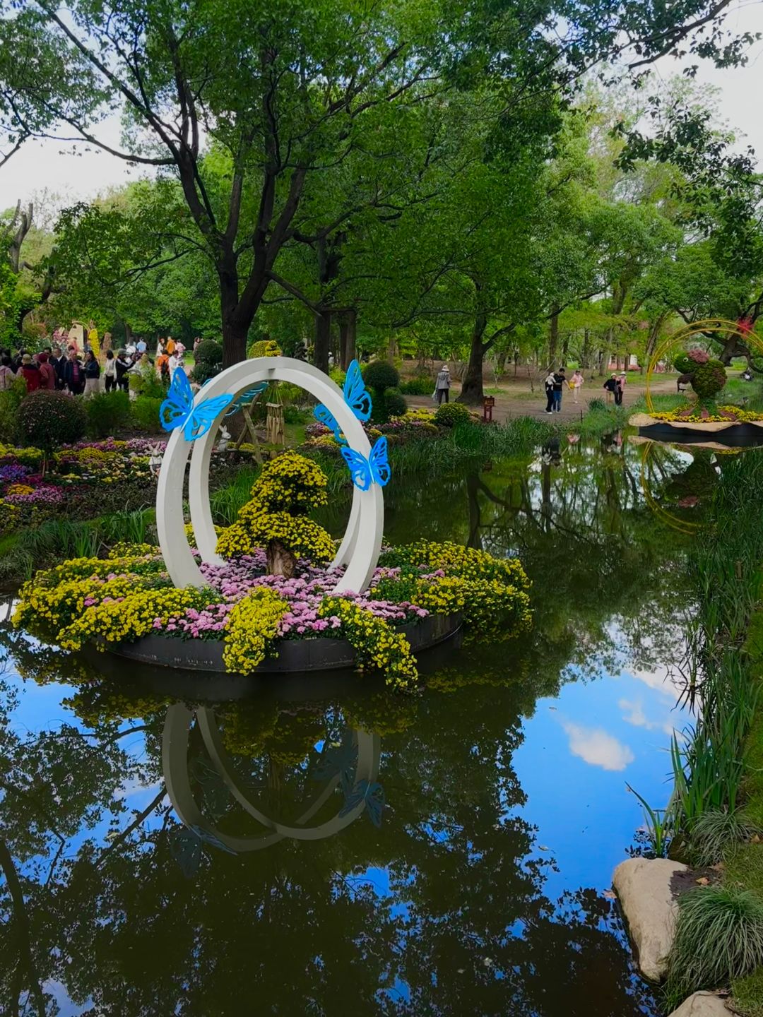 Shanghai/Hangzhou-Gongqing Forest Park is as beautiful as Monet's garden in his paintings