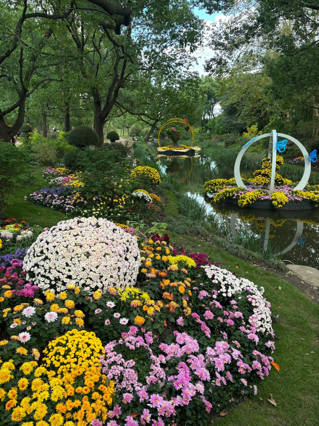 Shanghai/Hangzhou-Gongqing Forest Park is as beautiful as Monet's garden in his paintings