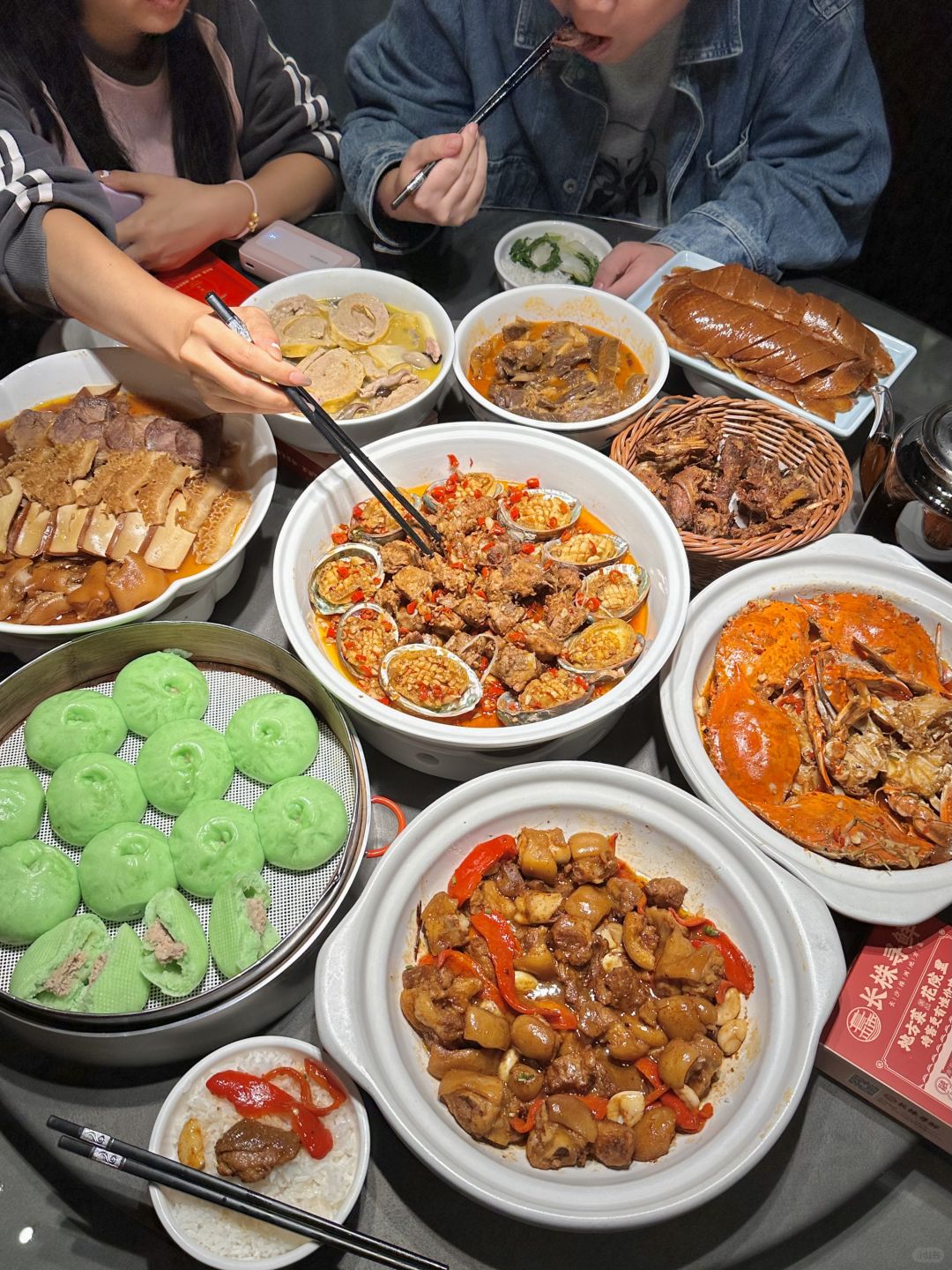 Changsha-Changsha Changzhu Xunxian Restaurant offers local specialty dishes, and the ingredients will change according to the season!
