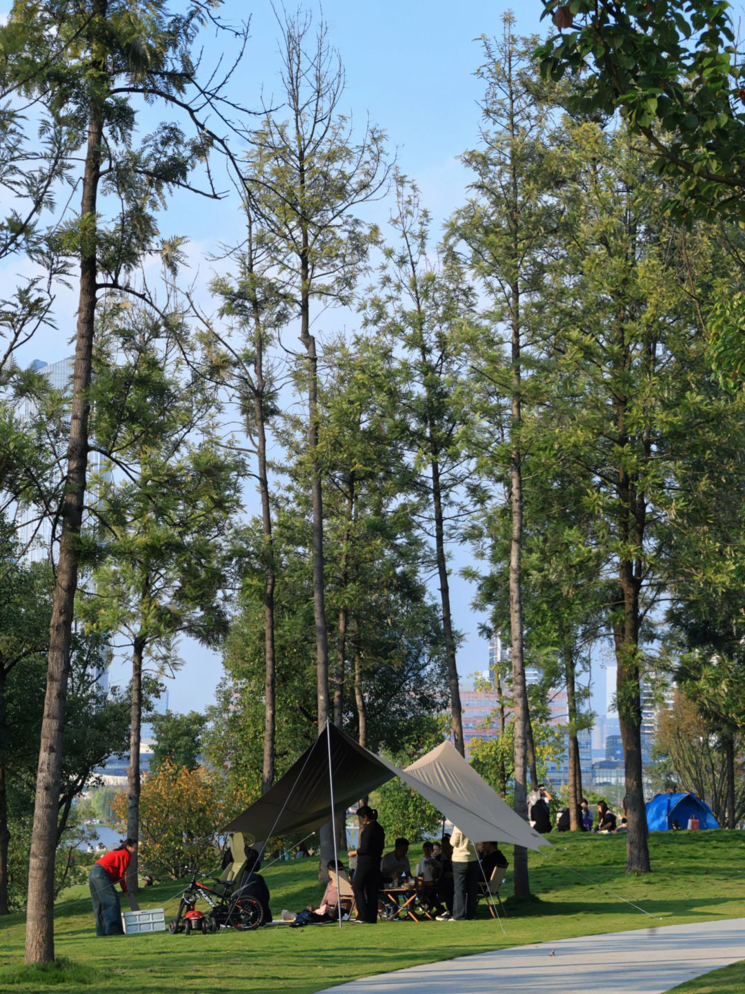 Chengdu/Chongqing-Xinglong Lake in Chengdu provides a seaside experience!