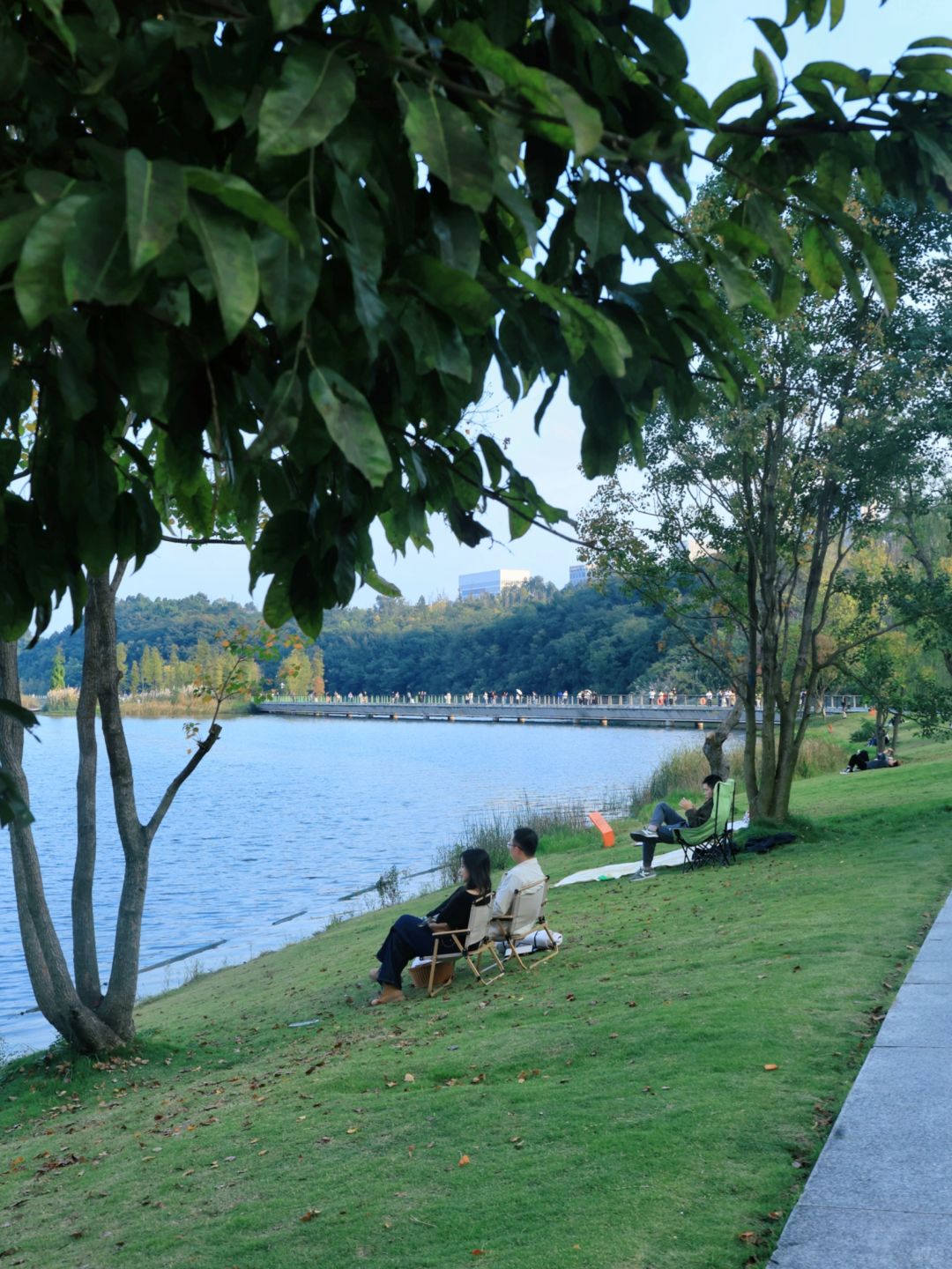 Chengdu/Chongqing-Xinglong Lake in Chengdu provides a seaside experience!
