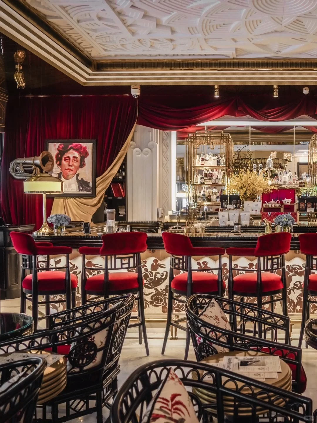 Hanoi-Capella Hotel, ?French-style building, carries the dreams of opera singers and composers