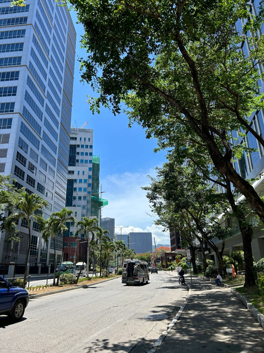 Cebu-Impressions of traveling in Cebu, Philippines, a modern city where locals smile warmly