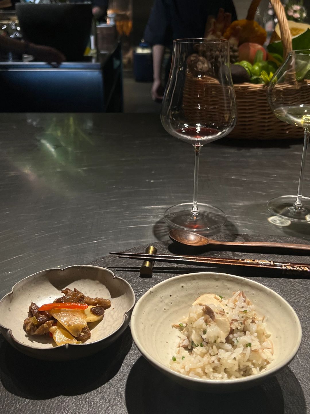 Chengdu/Chongqing-”Paired“ Restaurant in Chengdu is famous for its perfect combination of Chinese and Western cuisine!