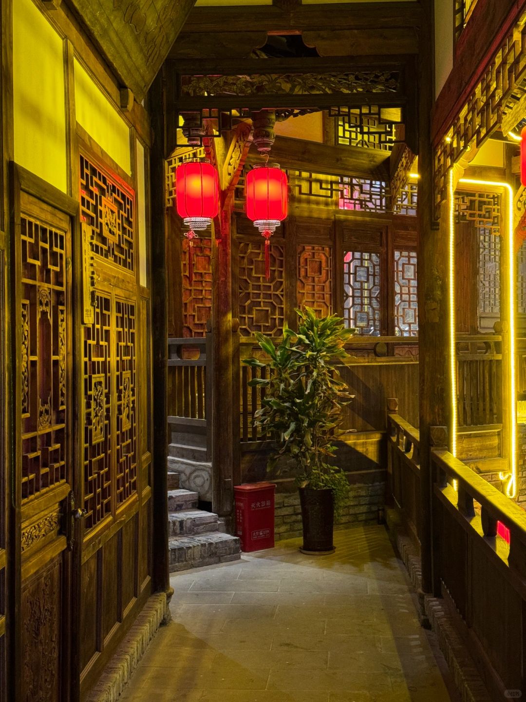 Chengdu/Chongqing-When traveling to Chengdu, you must not miss the ancient and romantic Three Saints Town!