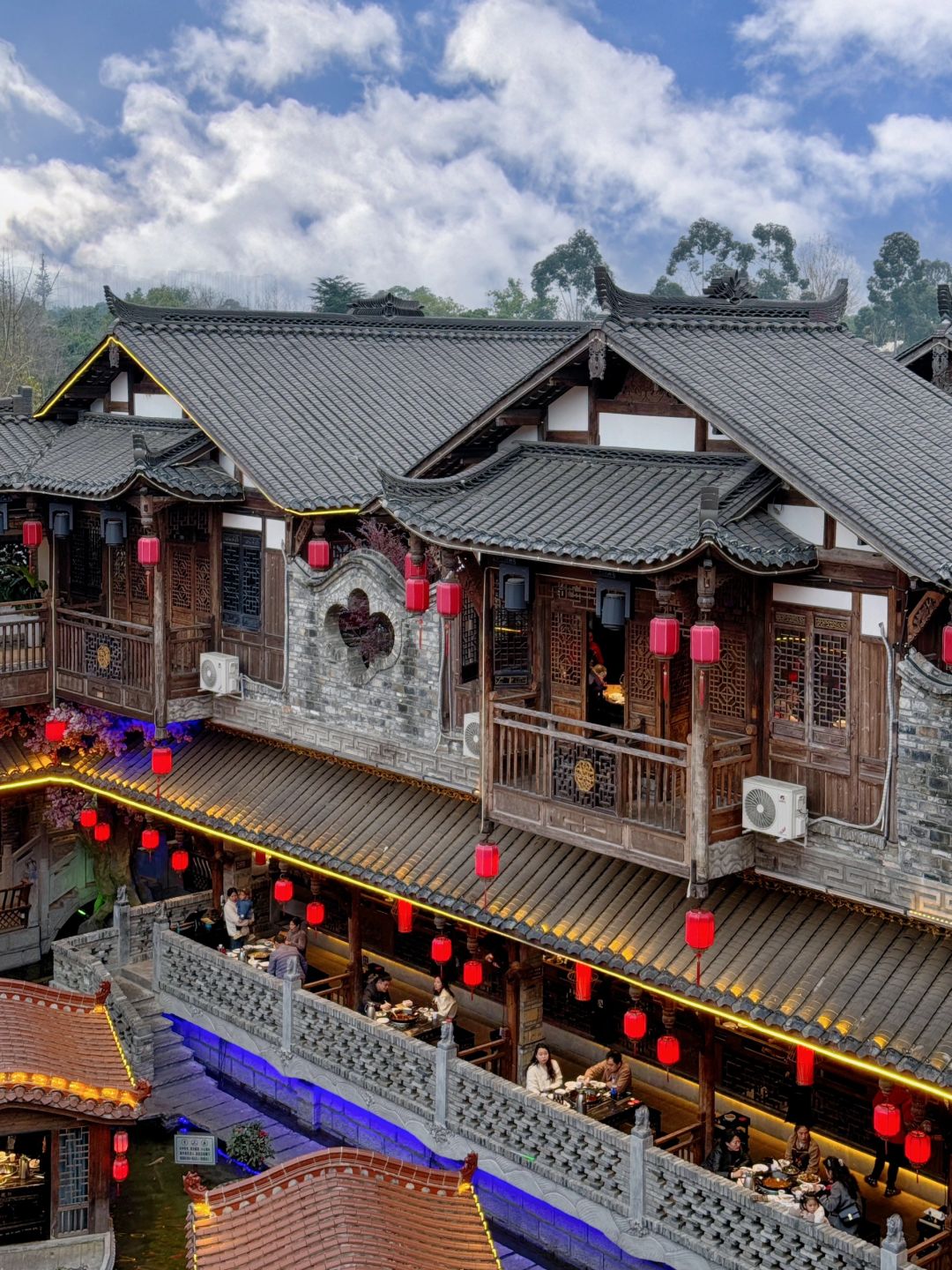 Chengdu/Chongqing-When traveling to Chengdu, you must not miss the ancient and romantic Three Saints Town!