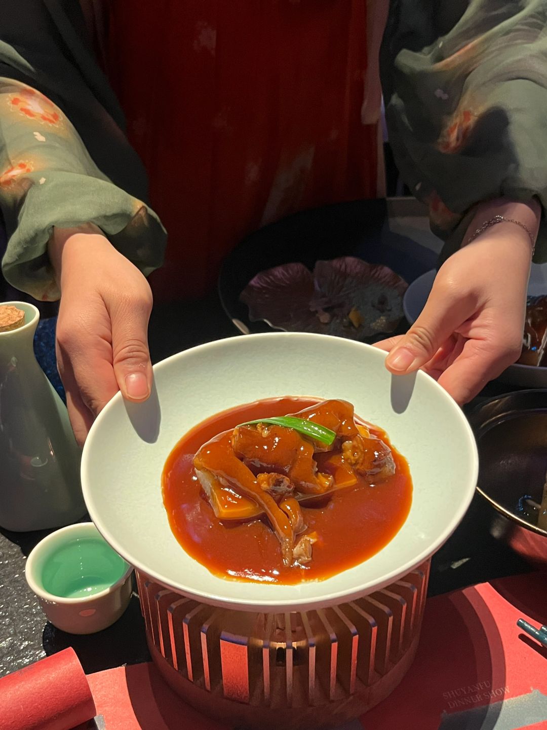 Chengdu/Chongqing-The popular Chengdu Shu banquet restaurant recently is full of ancient feelings!