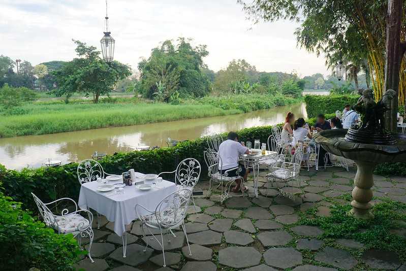 Chiang Mai-Chivit Thamma Da Coffee House Chiang Rai White Countryside Riverside View Cafe/Restaurant