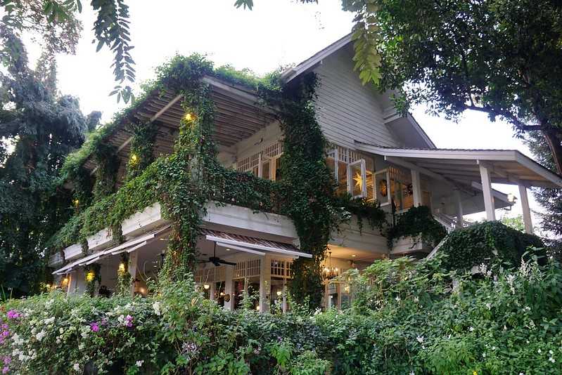 Chiang Mai-Chivit Thamma Da Coffee House Chiang Rai White Countryside Riverside View Cafe/Restaurant