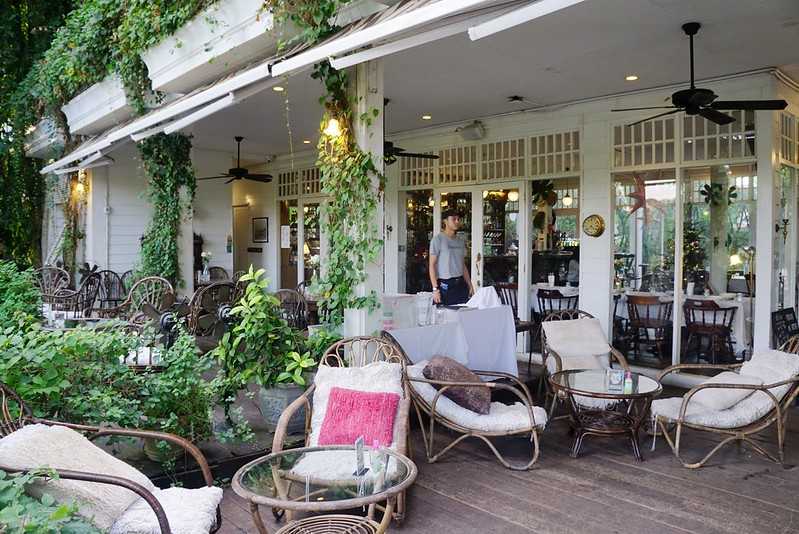 Chiang Mai-Chivit Thamma Da Coffee House Chiang Rai White Countryside Riverside View Cafe/Restaurant