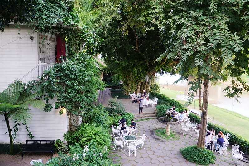 Chiang Mai-Chivit Thamma Da Coffee House Chiang Rai White Countryside Riverside View Cafe/Restaurant