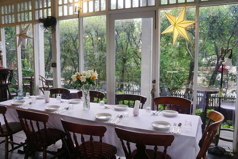 Chiang Mai-Chivit Thamma Da Coffee House Chiang Rai White Countryside Riverside View Cafe/Restaurant