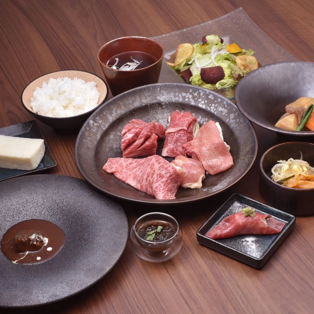 Okinawa-Okinawa Ryukyu Beef ?It’s so popular that it’s hard to find a seat