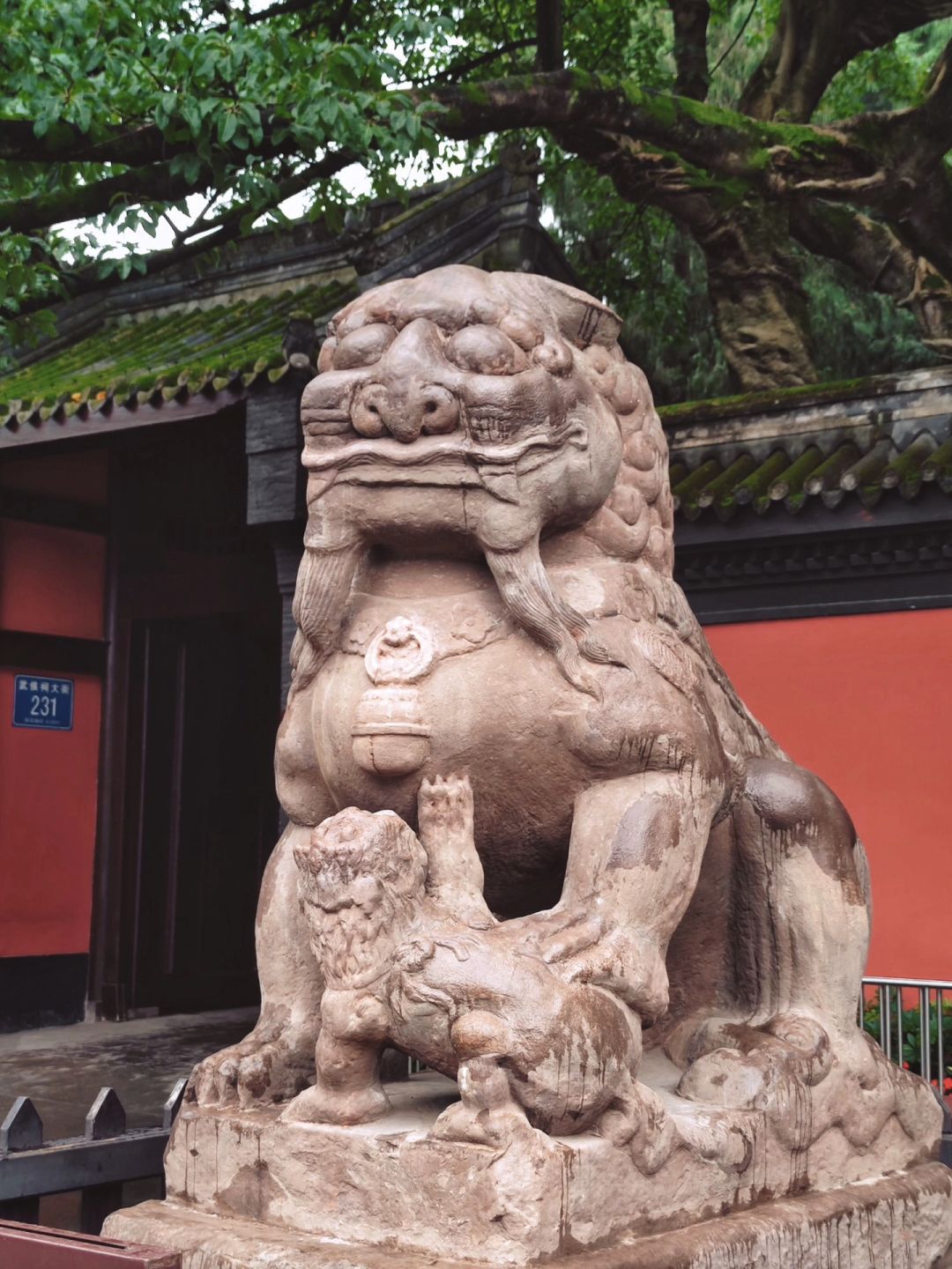 Chengdu/Chongqing-The Wuhou Temple in Chengdu is a memorial hall for Zhuge Liang of the Three Kingdoms period, filled with the atmosphere of Sichuan culture!