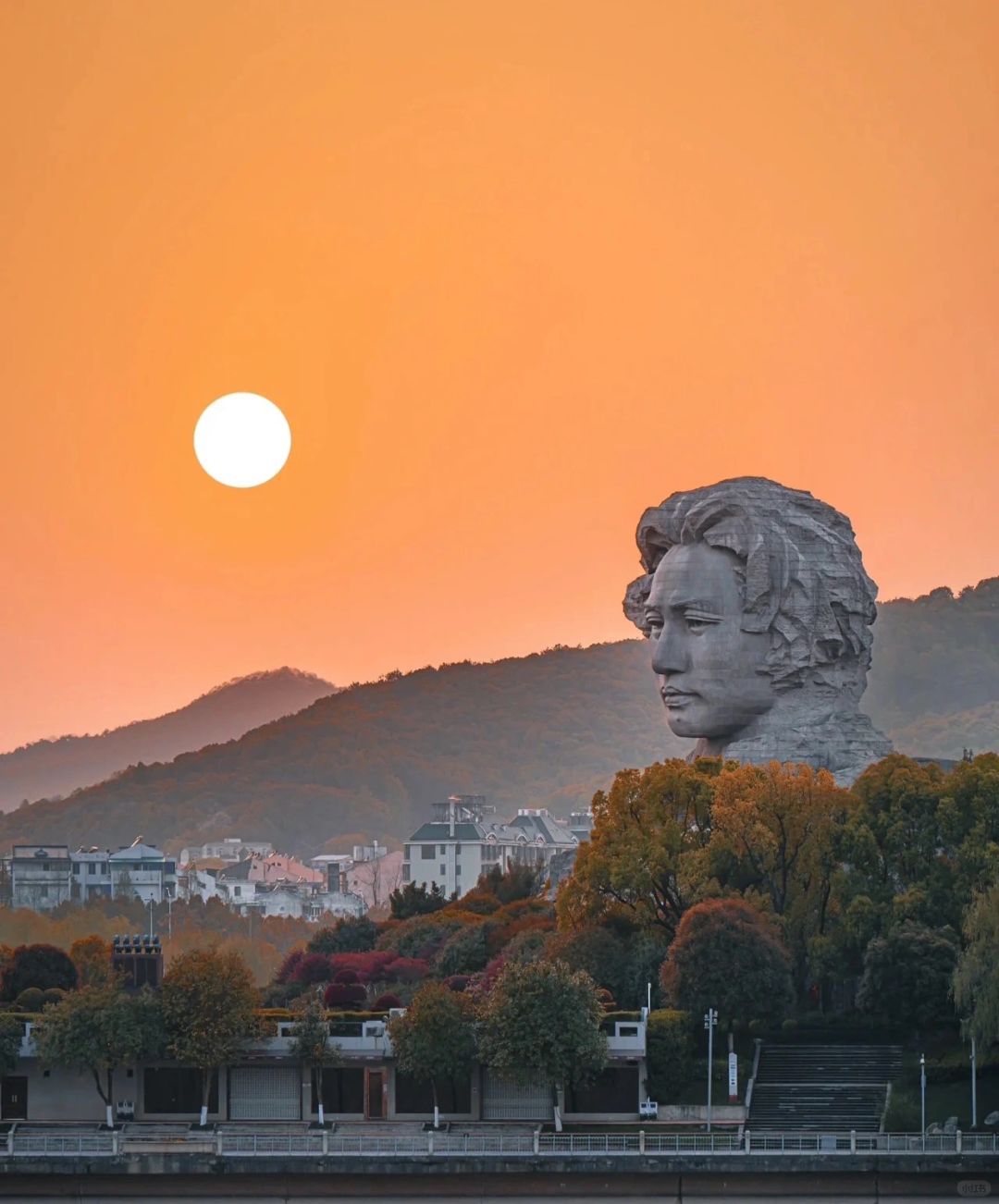 Changsha-Juzizhou, The most famous attraction in Changsha, the perfect fusion of statue art and historical heritage!