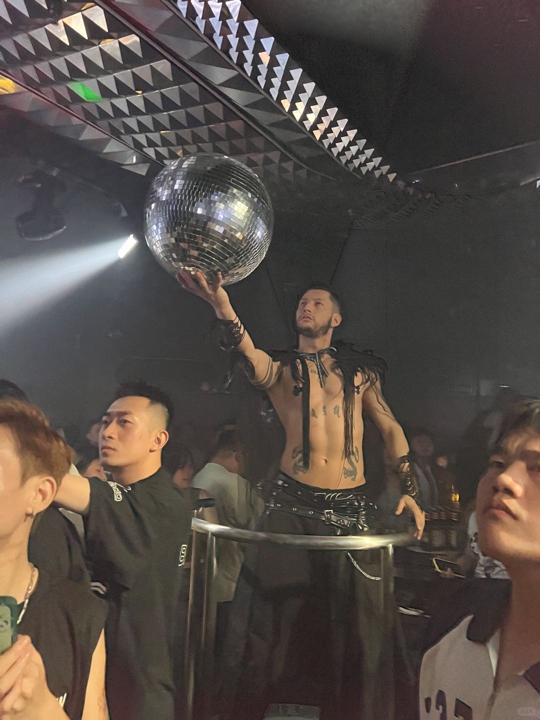 Chengdu/Chongqing-Chengdu Butterfly Bar, the best gay bar!