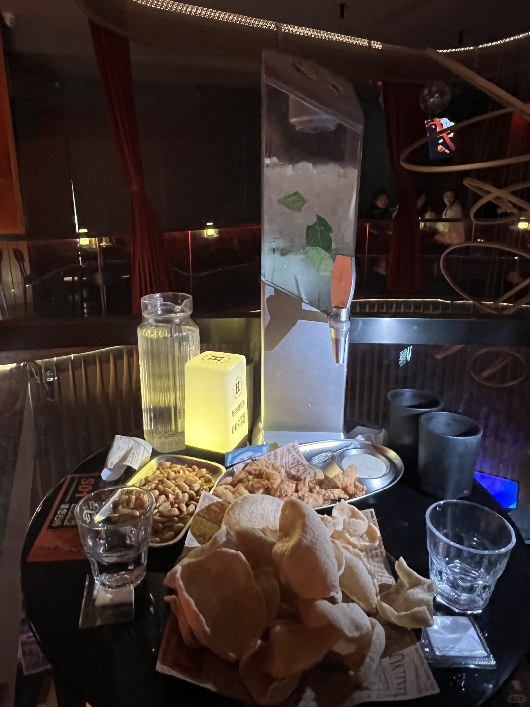 Changsha-Changsha Spring Bar, where you can watch handsome men dance and enjoy delicious snacks!