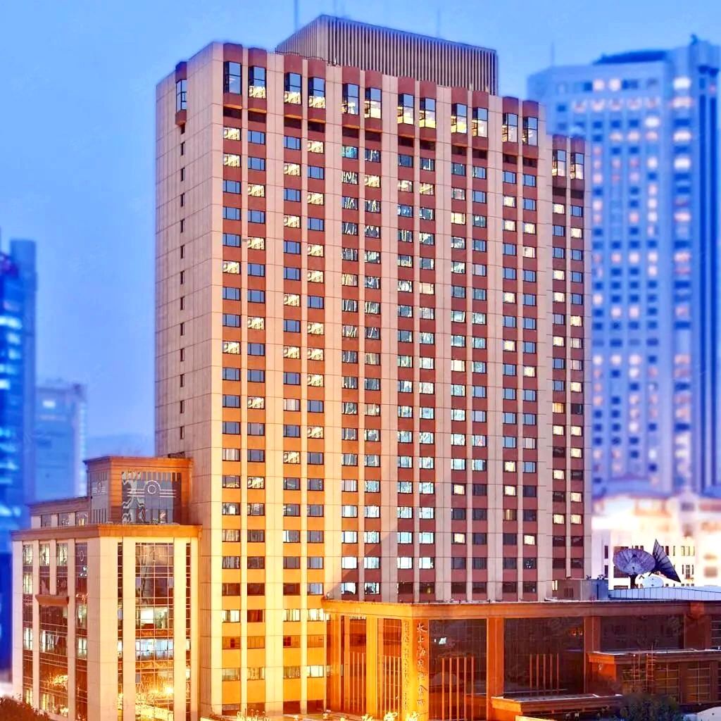 Shanghai/Hangzhou-Shanghai Grand Hotel is the first high-rise hotel to surpass international hotels after the founding of the People's Republic of China!