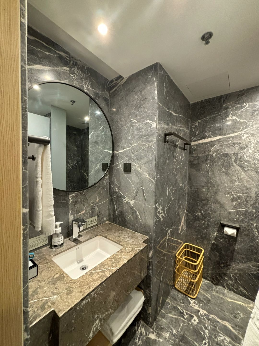 Beijing/Tianjin-The Beijing Shaoyuan Hotel at Peking University is great in terms of decoration, quietness, and location!