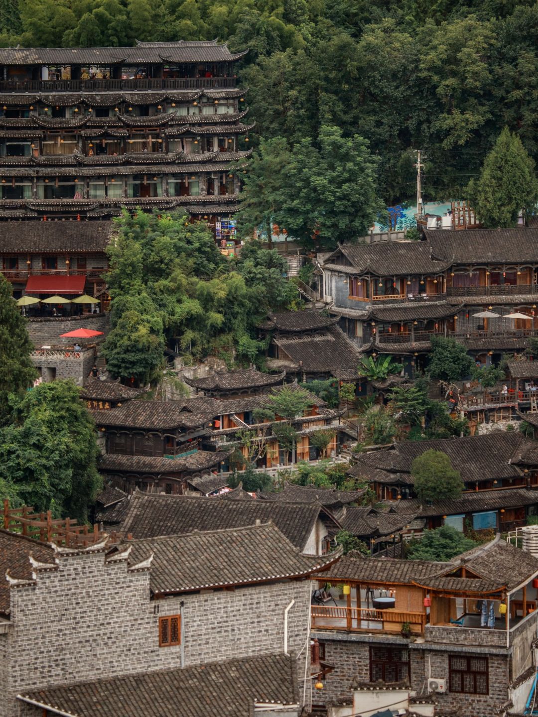 Changsha-You must go to Xiangxi! If you want to see the beautiful scenery of ancient buildings and appreciate the great mountains and rivers!