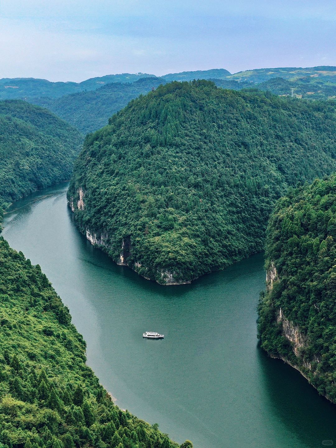 Changsha-You must go to Xiangxi! If you want to see the beautiful scenery of ancient buildings and appreciate the great mountains and rivers!