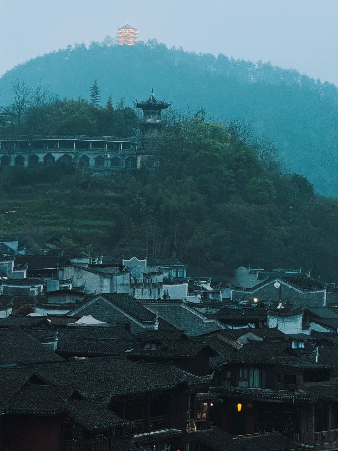 Changsha-The serious commercialization impact of Fenghuang Ancient City in Hunan Province needs to be taken seriously!
