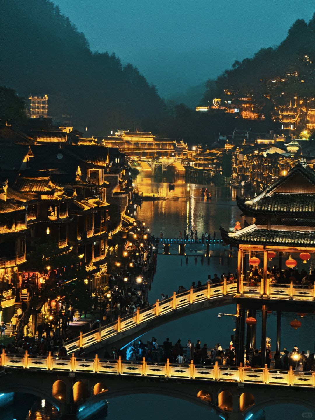 Changsha-The serious commercialization impact of Fenghuang Ancient City in Hunan Province needs to be taken seriously!