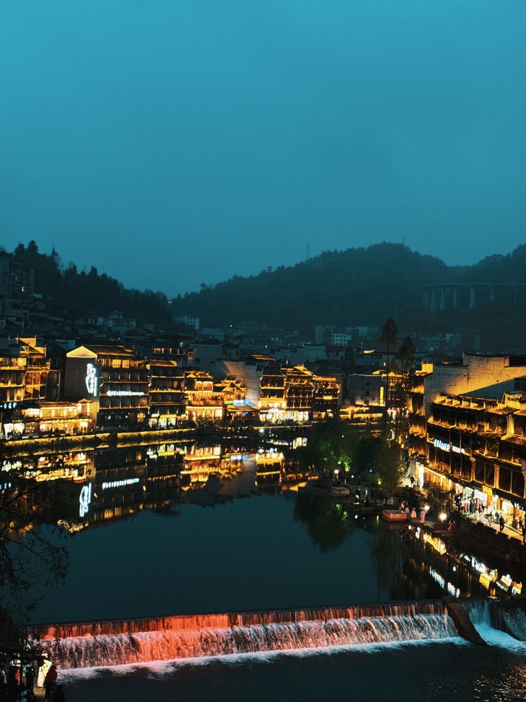Changsha-The serious commercialization impact of Fenghuang Ancient City in Hunan Province needs to be taken seriously!
