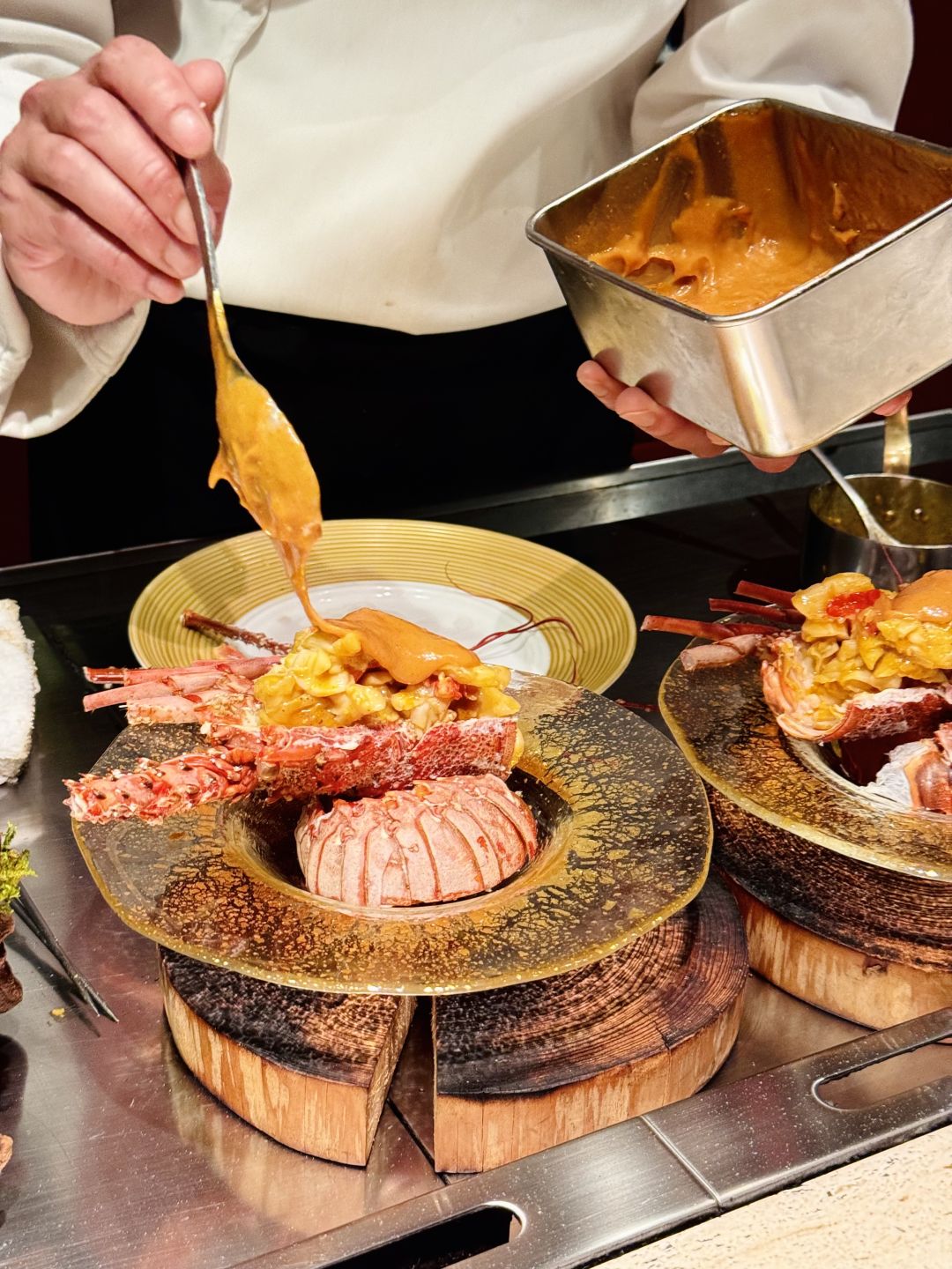 Osaka-Had a beautiful meal in Teppanyaki Omakase with a sense of ceremony