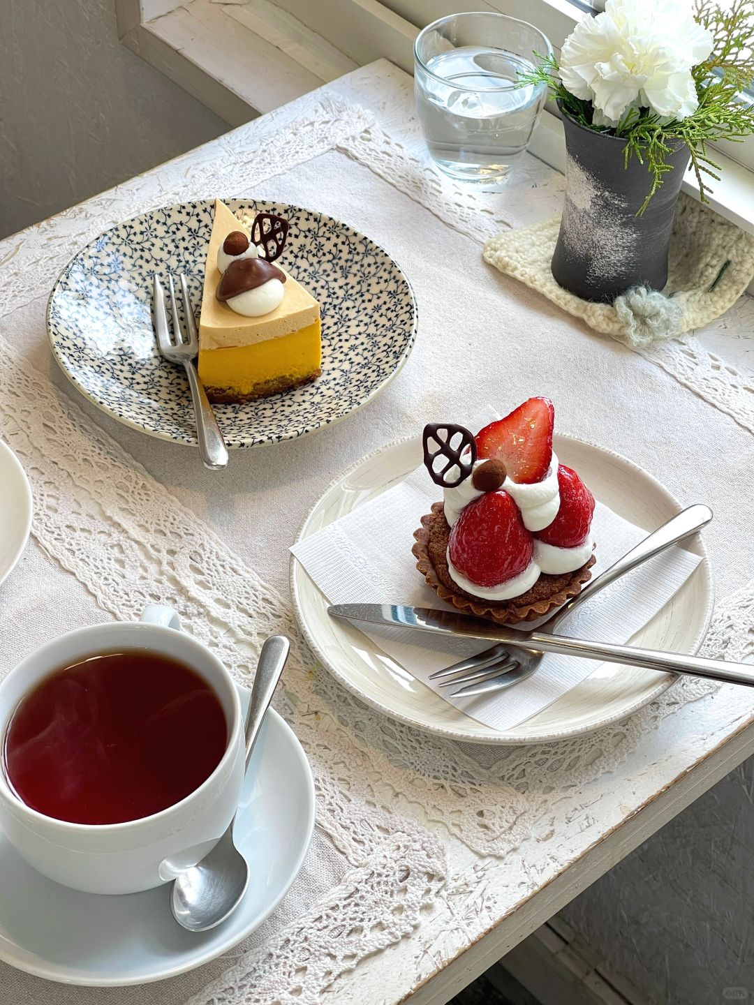Sapporo/Hokkaido-Quiet time after snow,go to cute Patisserie Cafe Feve with good-looking and eye-catching desserts