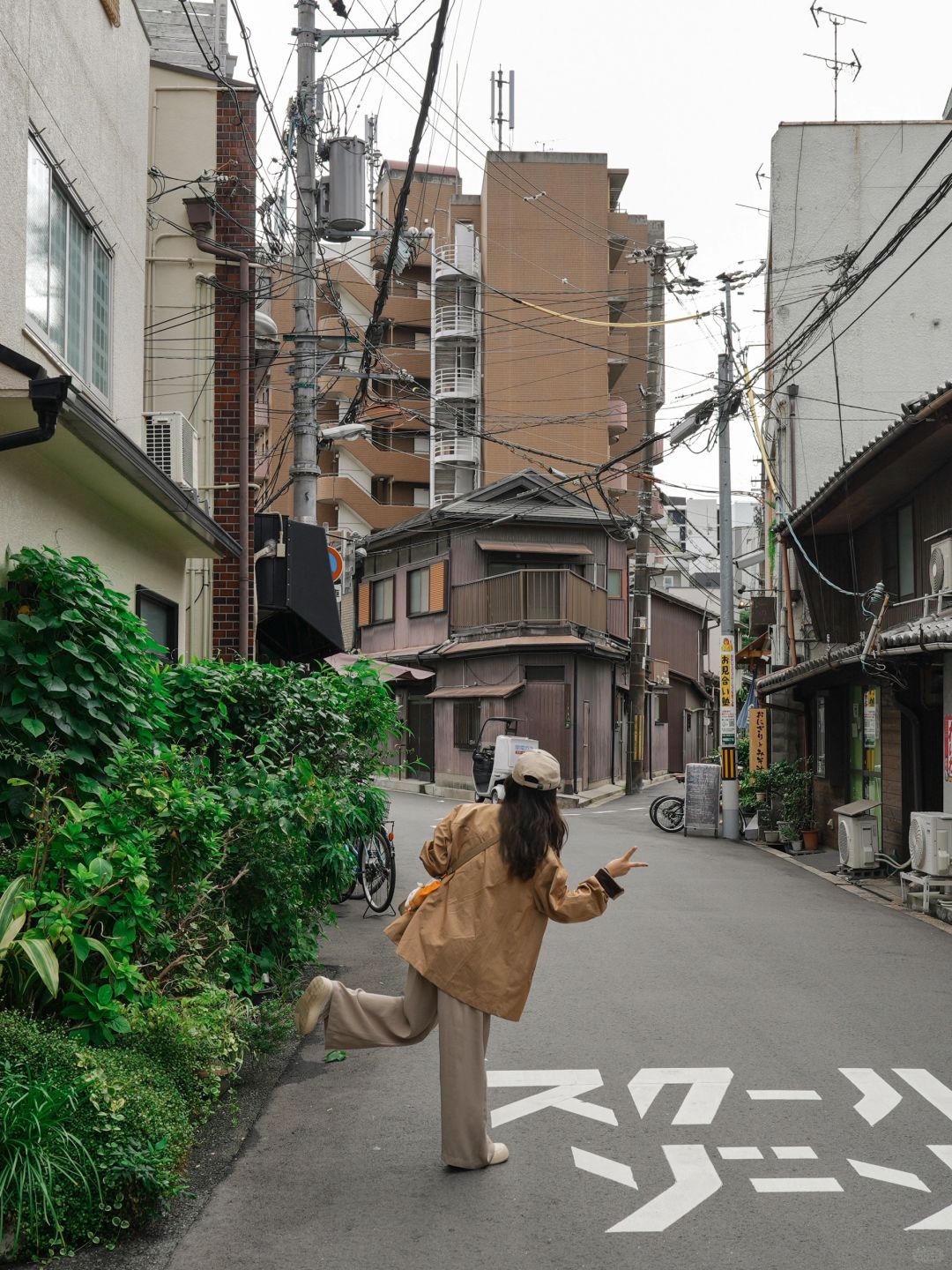 Osaka-Various interesting shops:Neel,OSA COFFEE,Salon de AManTo,Coucou amande,Brunnen and うどん屋きすけ