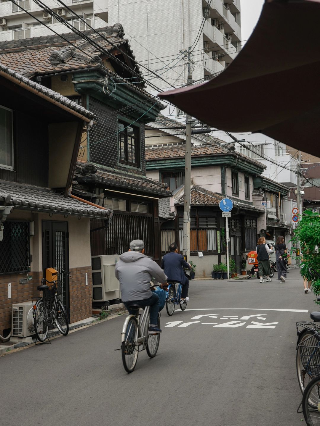 Osaka-Various interesting shops:Neel,OSA COFFEE,Salon de AManTo,Coucou amande,Brunnen and うどん屋きすけ