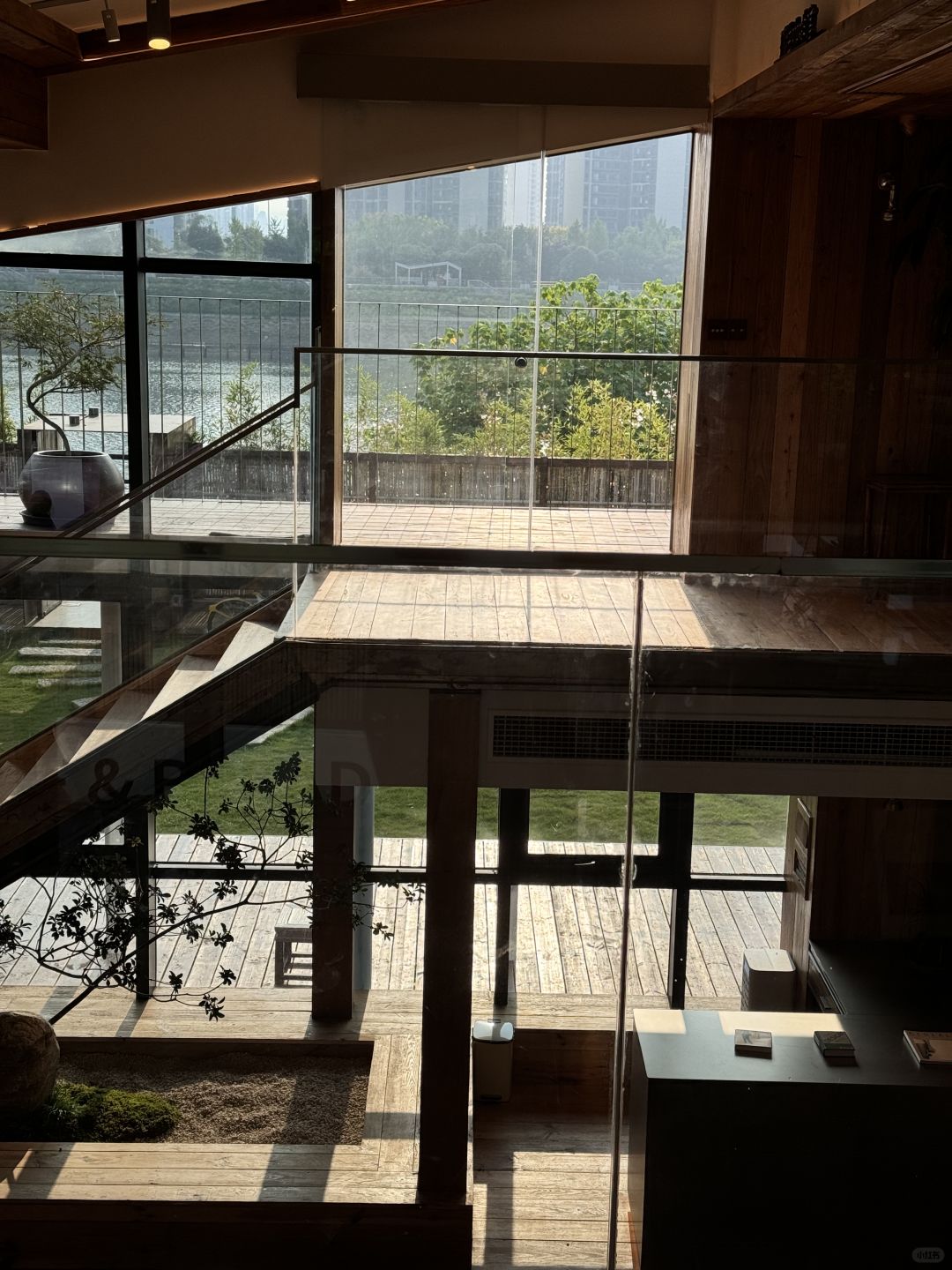 Changsha-Changsha Lonely Cafe can accommodate many people at the same time without causing crowding or noise!