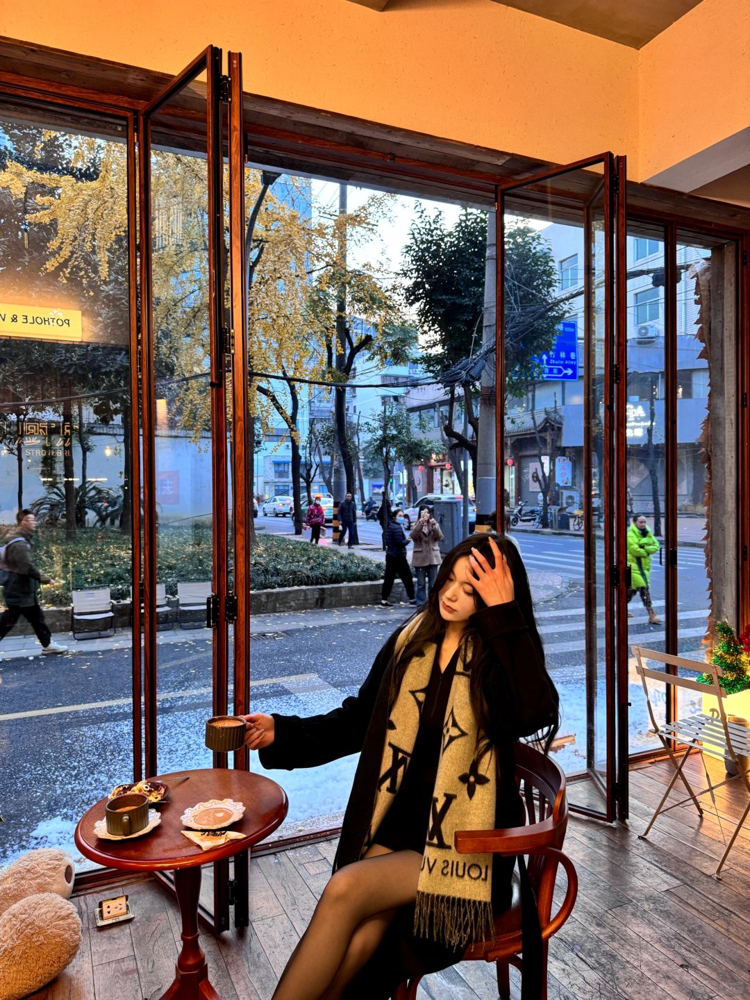 Chengdu/Chongqing-The POTHOLE&VEV coffee shop in Chengdu is expected to become the next tourist hotspot!