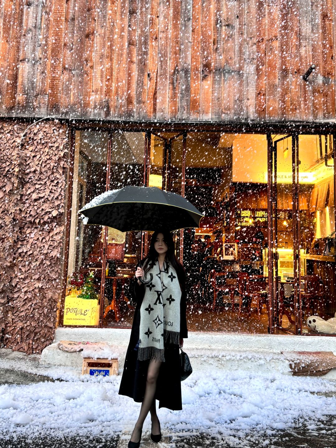 Chengdu/Chongqing-The POTHOLE&VEV coffee shop in Chengdu is expected to become the next tourist hotspot!