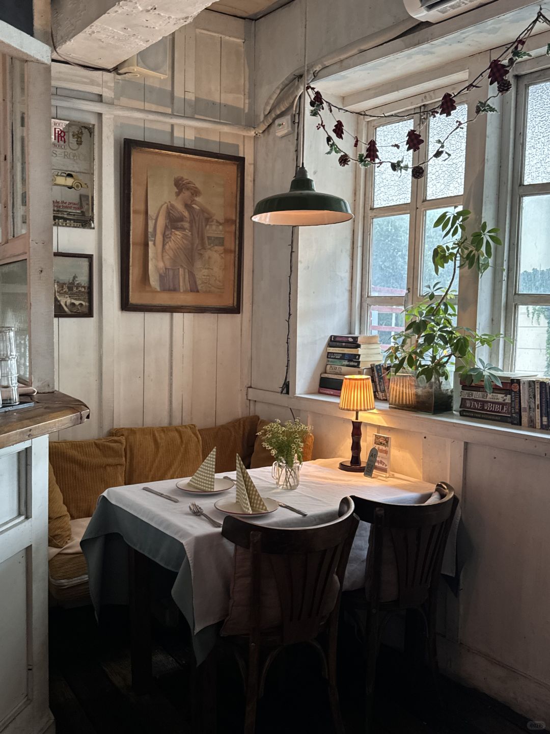 Shanghai/Hangzhou-There is really no shortage of interesting and beautiful cafes in Shanghai！
