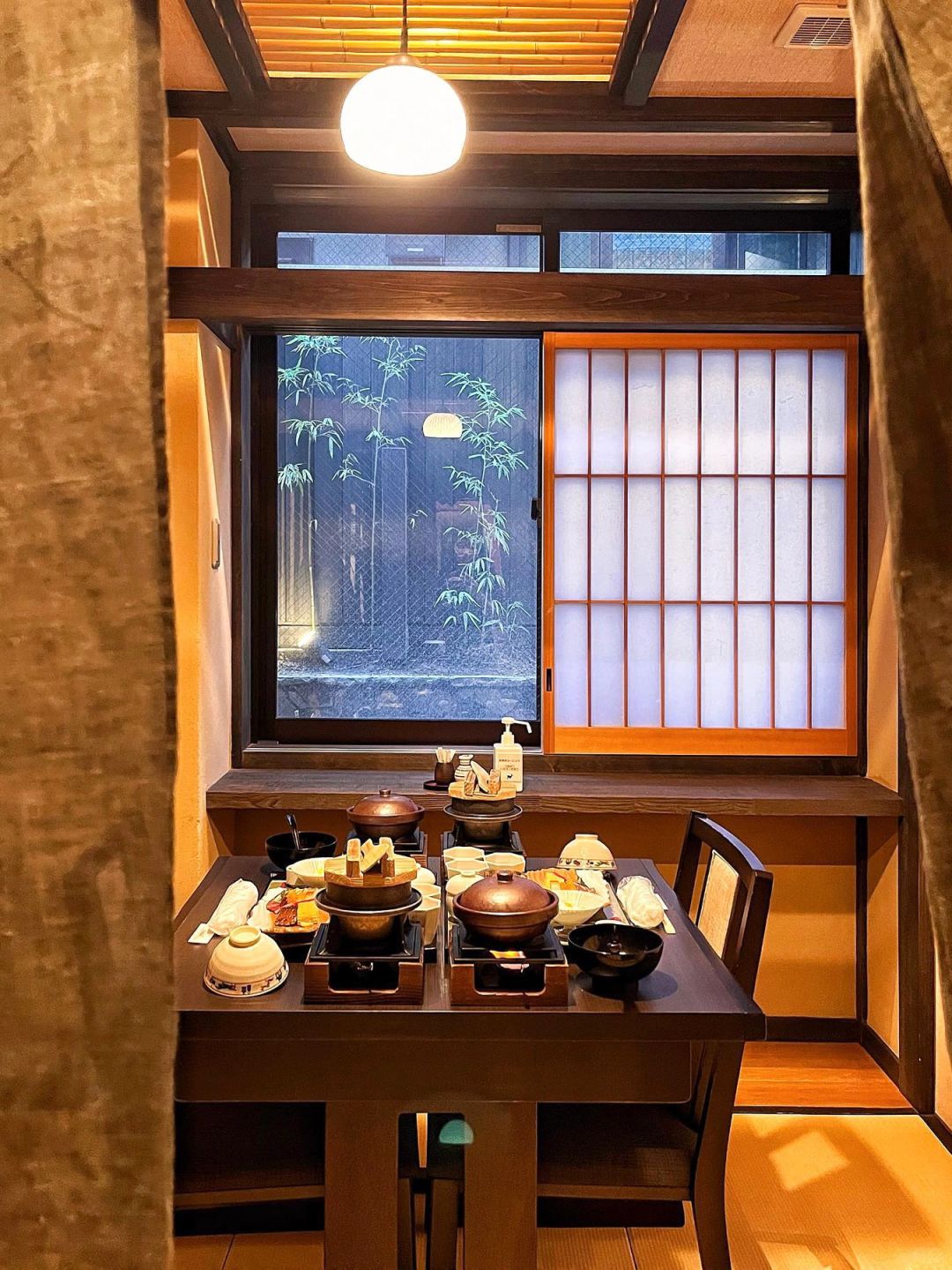 Osaka-The last 6 seats for cherry blossom viewing:Gion Festival, Hanama Path, Uji River,Yasaka Shrine,Lake Biwa