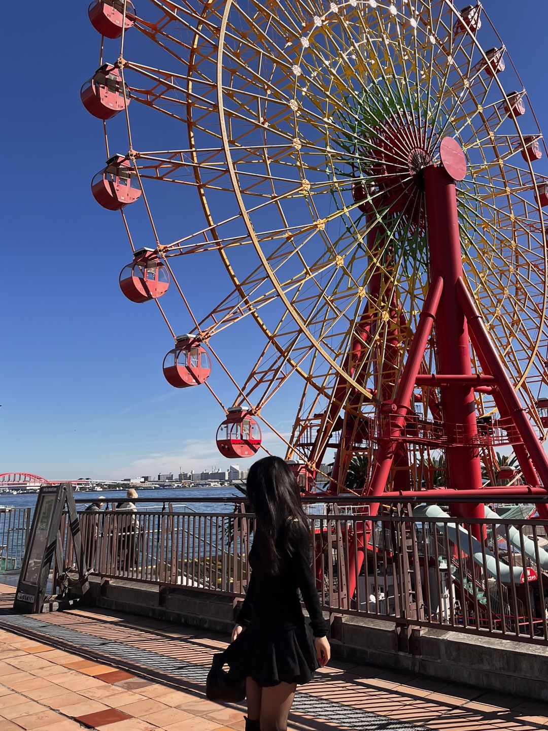 Osaka-Kobe is a huge magnetic field with Kobe Maiko Park,Kobe Venus Bridge,America Park
