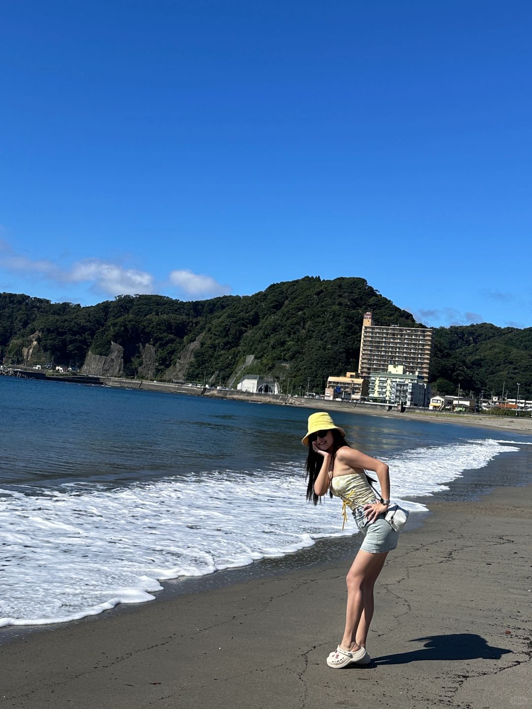Tokyo-Abo Kamogawa Mikazuki,watching the sunrise and sunset over the Pacific Ocean