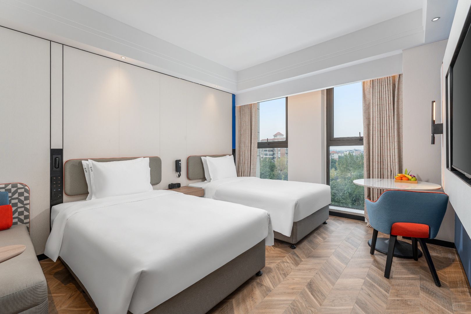 Chengdu/Chongqing-Chengdu Shuangliu International Airport Smart Holiday Inn combines elegant style and affordable prices perfectly!